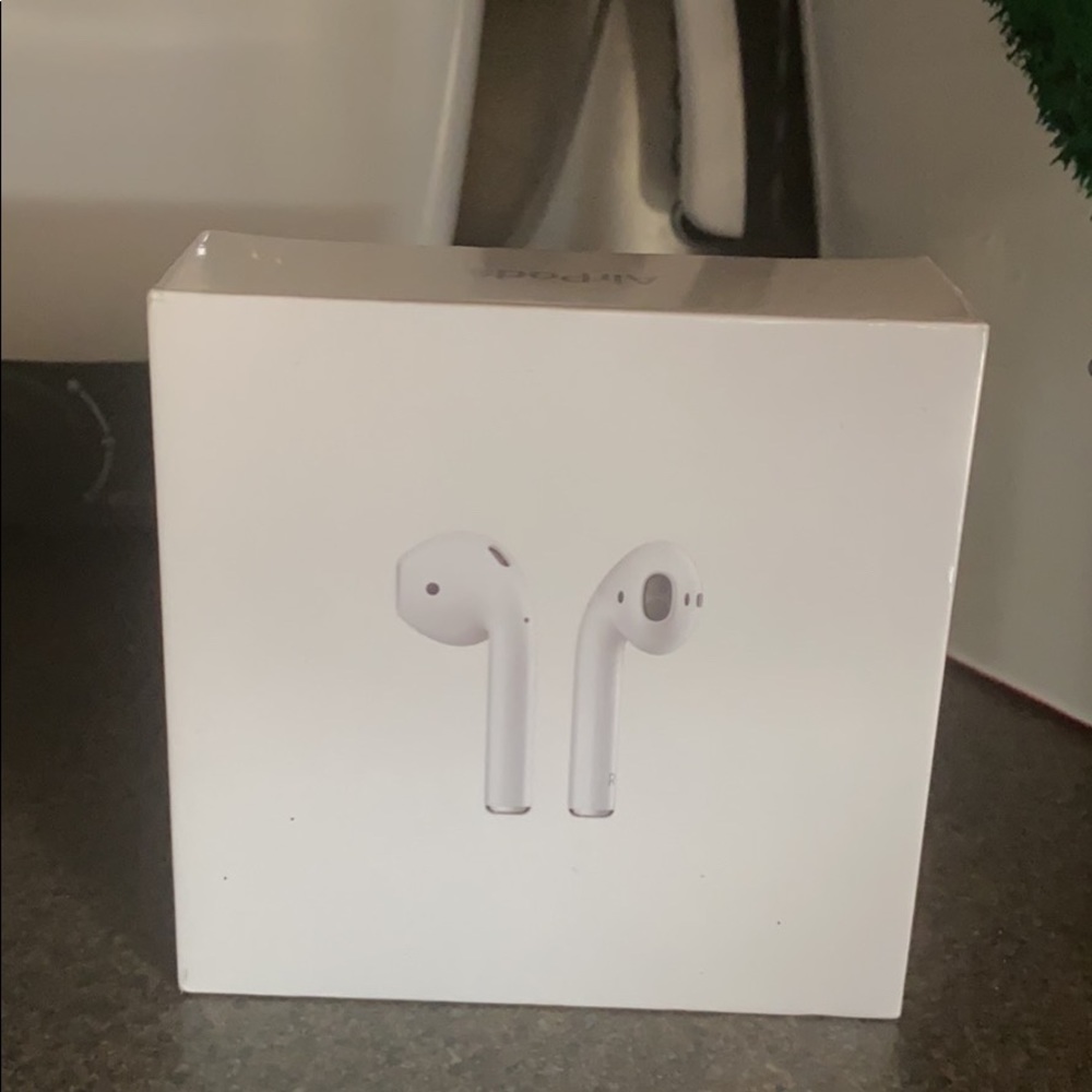 Apple AirPods